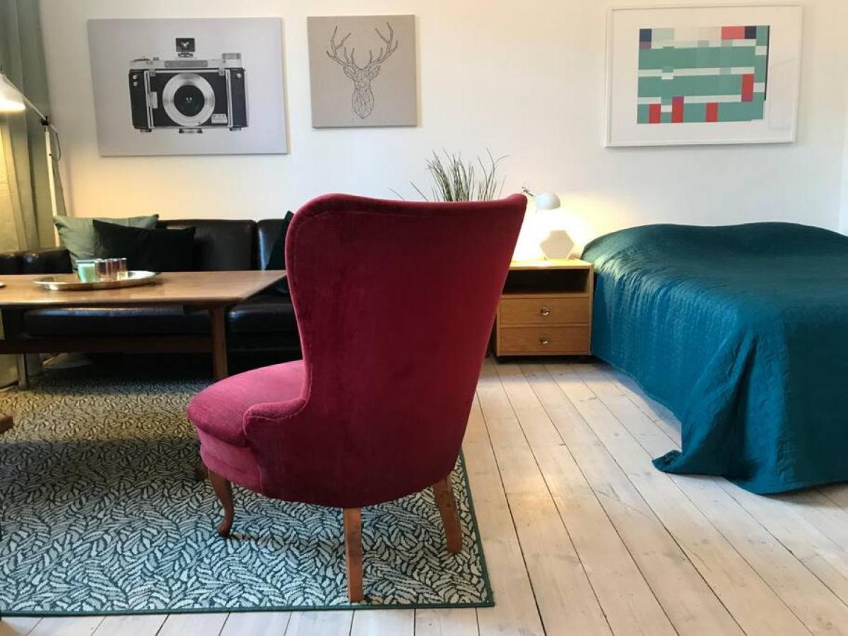 Bohemian And Light One Room Apartment In Sofo 31Sqm 스톡홀름 외부 사진